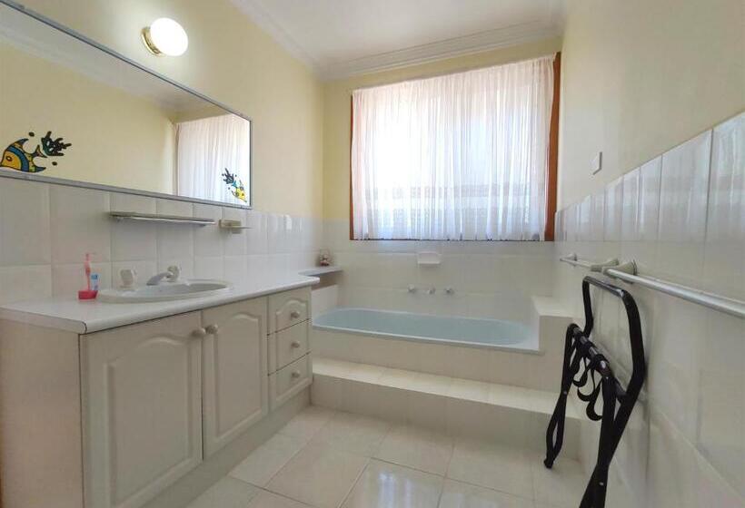 スタンダードルーム, Angela S Beach Stays