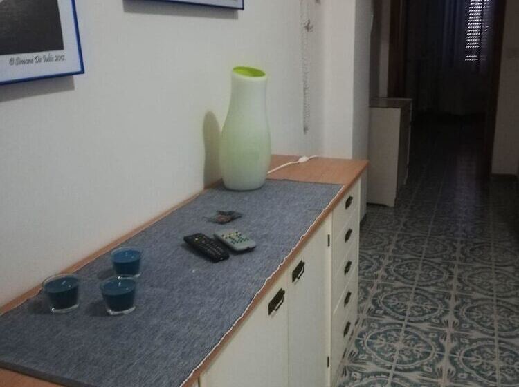 דירת חדר, Residence Le Villette