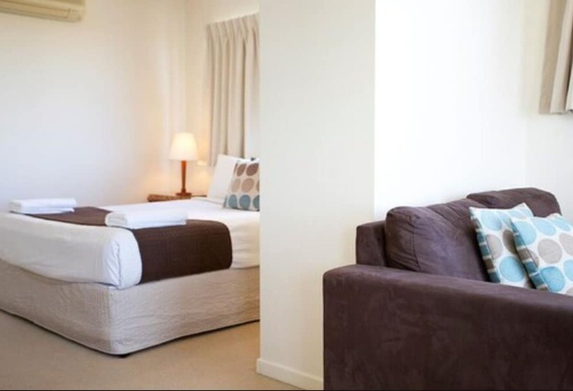 إستوديو قياسى, Atlantis Marcoola