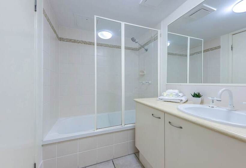 إستوديو قياسى, Atlantis Marcoola