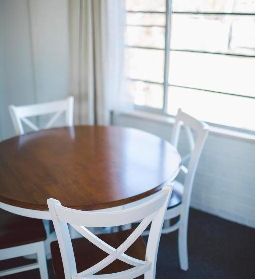 ファミリールーム, Boulevard Motel