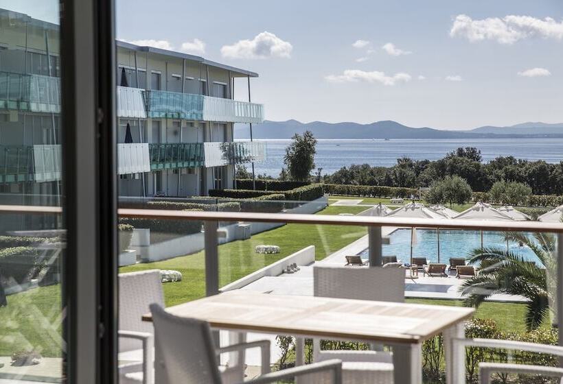 带2个卧室的高级公寓, Falkensteiner Residences Senia