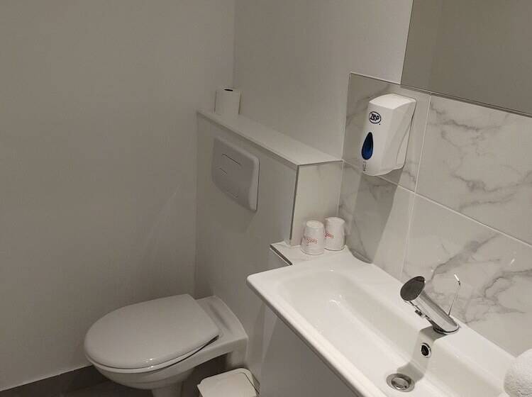 Номер Стандарт, Fasthotel Well Inn Mâcon Sud   Un Hôtel Fh Confort