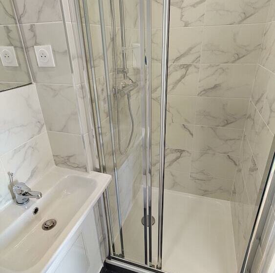 Номер Стандарт Трехместный, Fasthotel Well Inn Mâcon Sud   Un Hôtel Fh Confort