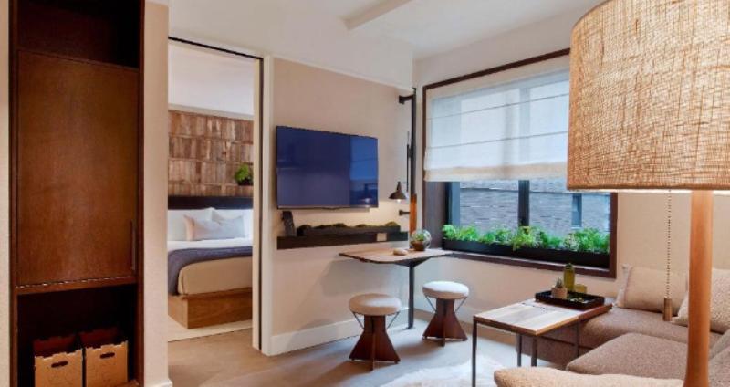 주니어 스위트, 1 Hotel Central Park