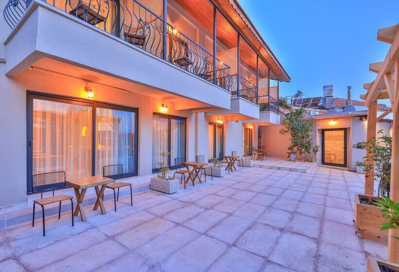 חדר סטנדרט, Cinar