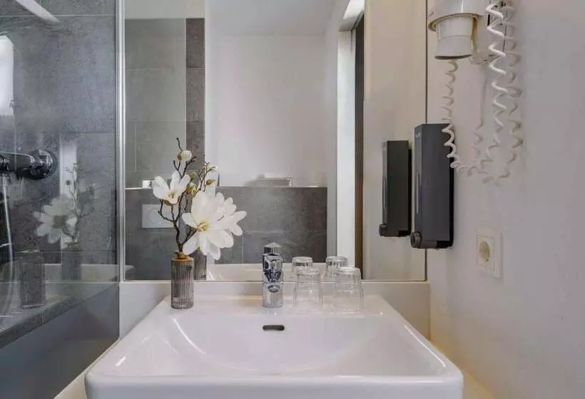 コンフォートシングルルーム, Plaza Inn Dachau München