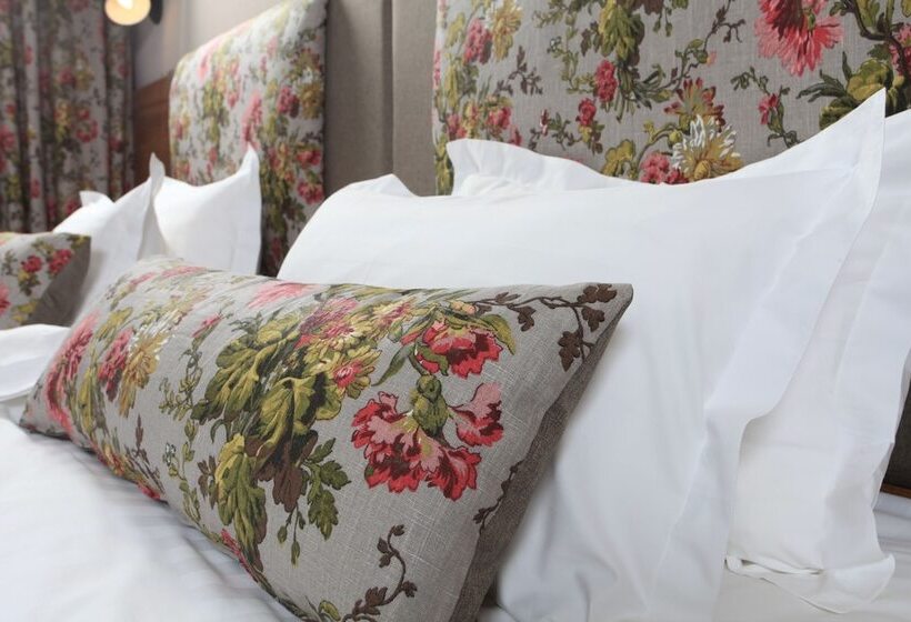 סוויטת ג'וניור, Grand Admiral Resort & Spa