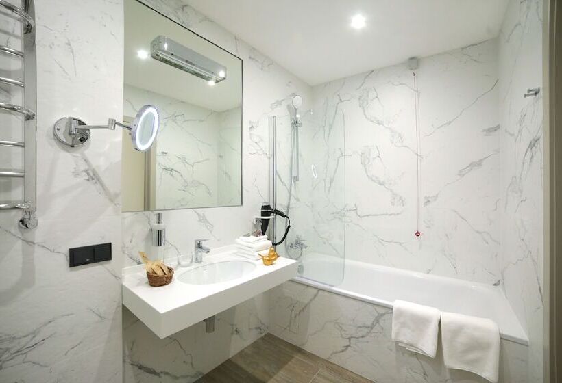 חדר סטנדרט, Grand Admiral Resort & Spa