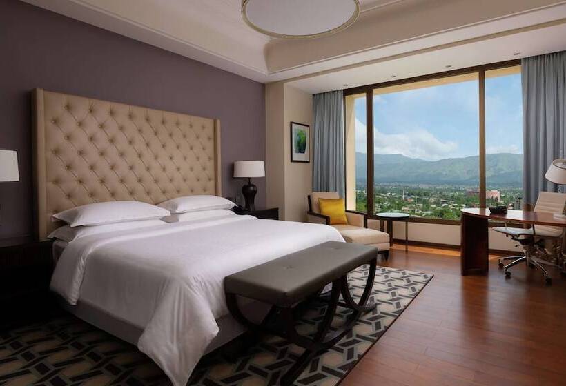 سوییت, Hilton Dushanbe