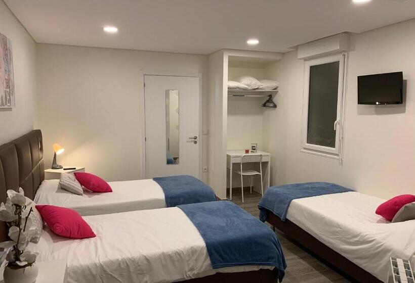 高级三人间, Hôtel M&r