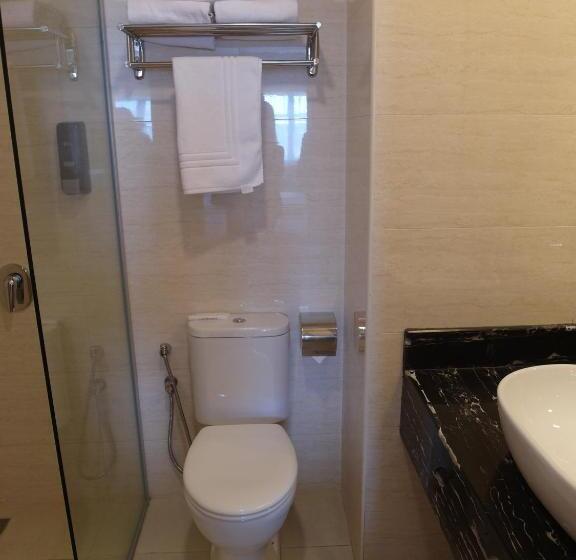 Семейный Номер, Metro Hotel @ KL Sentral