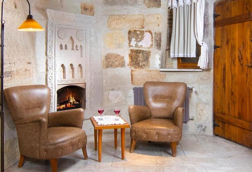 سوییت, Terra Cave