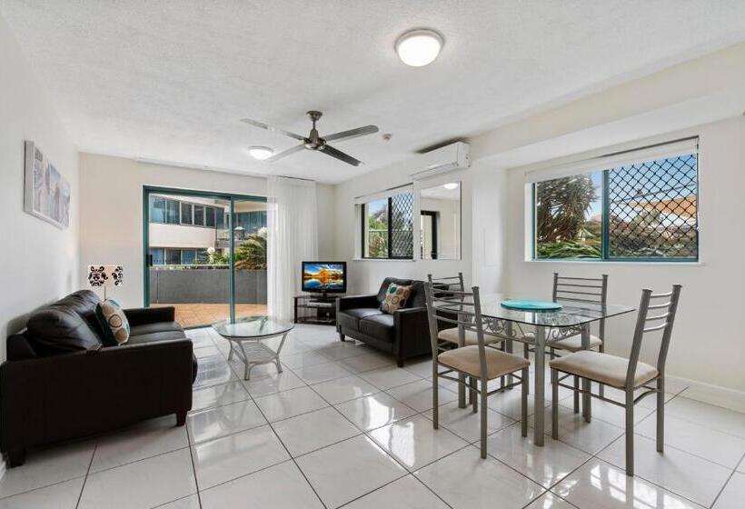 شقة غرفة واحدة, Key Largo Apartments