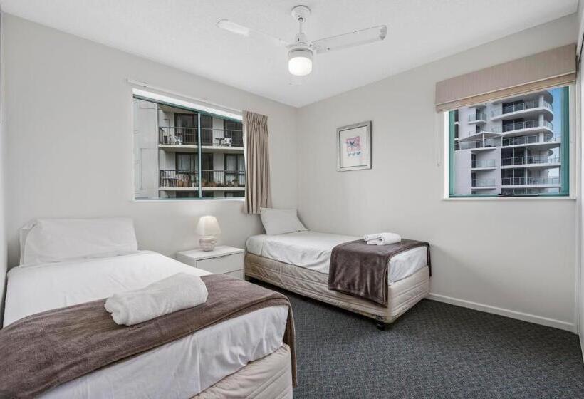 شقة 3 غرف, Key Largo Apartments