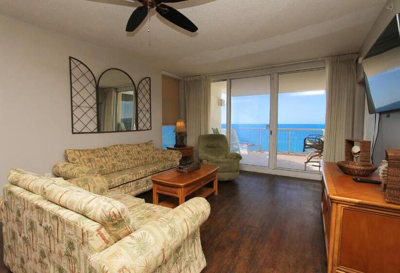 オーシャンビューのスーペリアトリプルルーム, Majestic Beach Resort The Official Onsite Rental Company, Panama City Beach, Fl