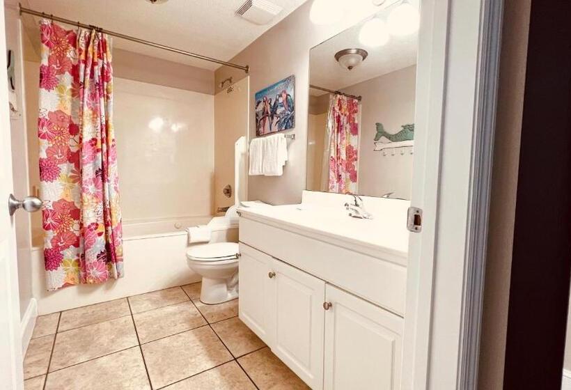 デラックススタジオ, Majestic Beach Resort The Official Onsite Rental Company, Panama City Beach, Fl