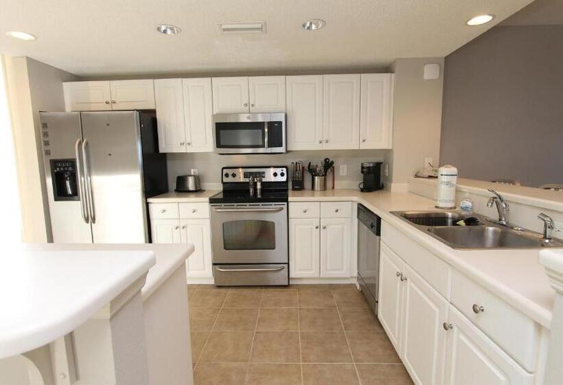 سوییت سوپریور, Majestic Beach Resort The Official Onsite Rental Company, Panama City Beach, Fl