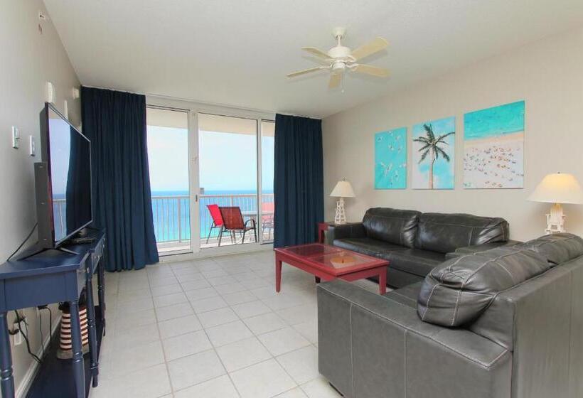 キングサイズベッドのデラックスルーム, Majestic Beach Resort The Official Onsite Rental Company, Panama City Beach, Fl