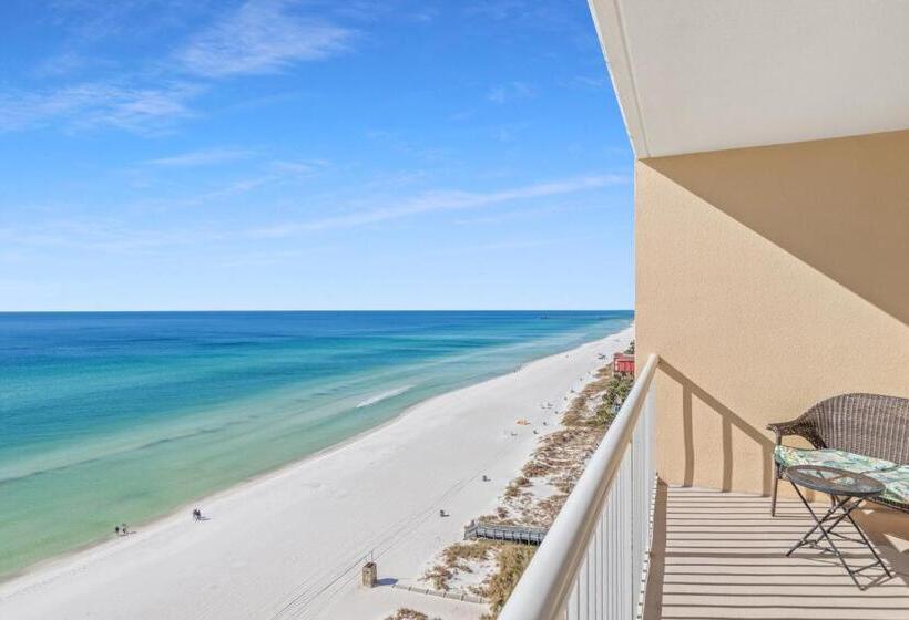 デラックスルーム, Majestic Beach Resort The Official Onsite Rental Company, Panama City Beach, Fl