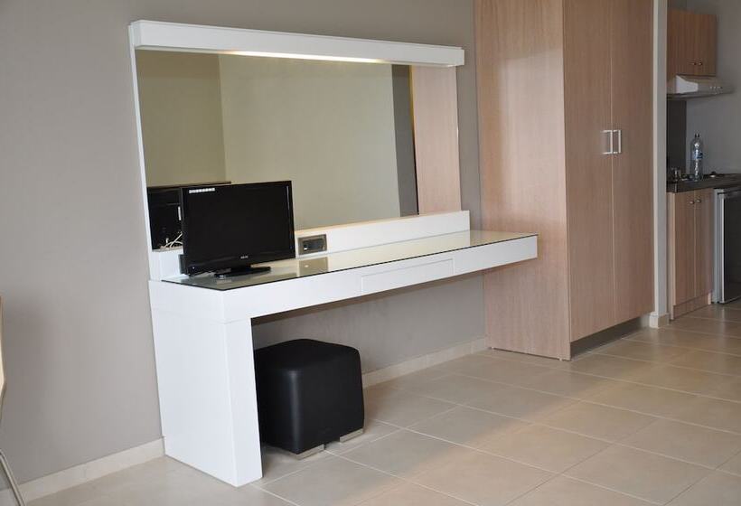 סטודיו סטנדרטי נוף לים, Nautilus Bay