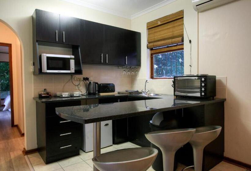 בקתה, 39 On Church