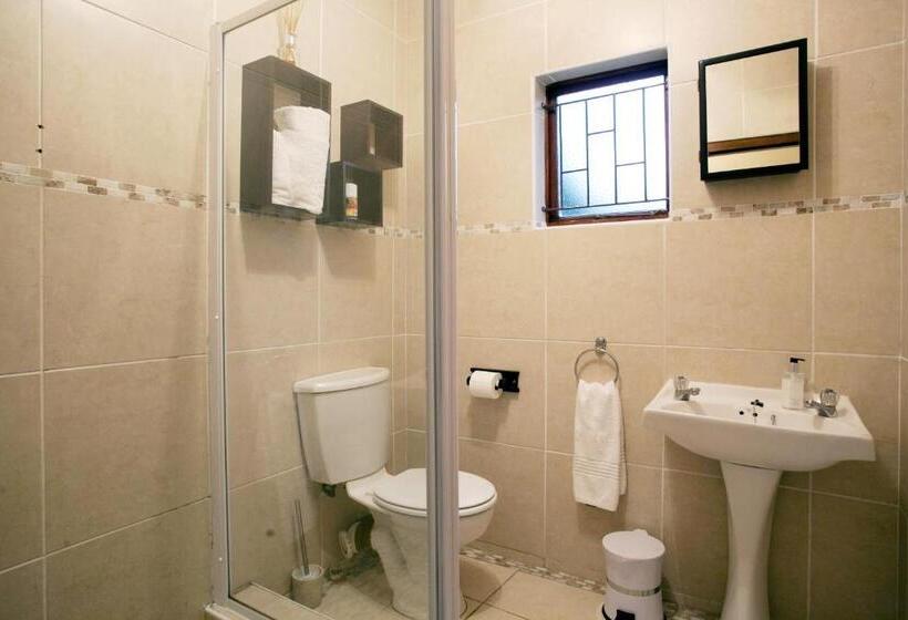 בקתה, 39 On Church