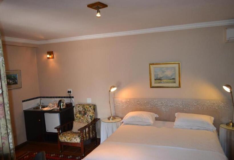 Номер Стандарт, Foxwood House Boutique