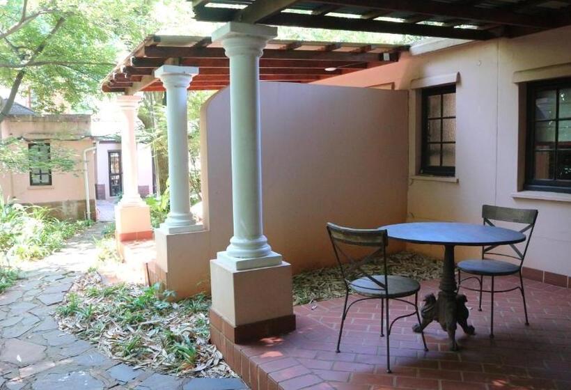 Номер Стандарт, Foxwood House Boutique