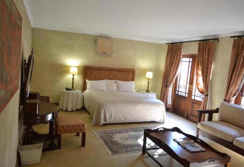 Люкс Deluxe Кровать Кинг, Foxwood House Boutique