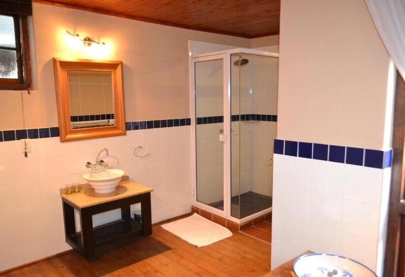 Номер Deluxe Кровать Кинг, Foxwood House Boutique