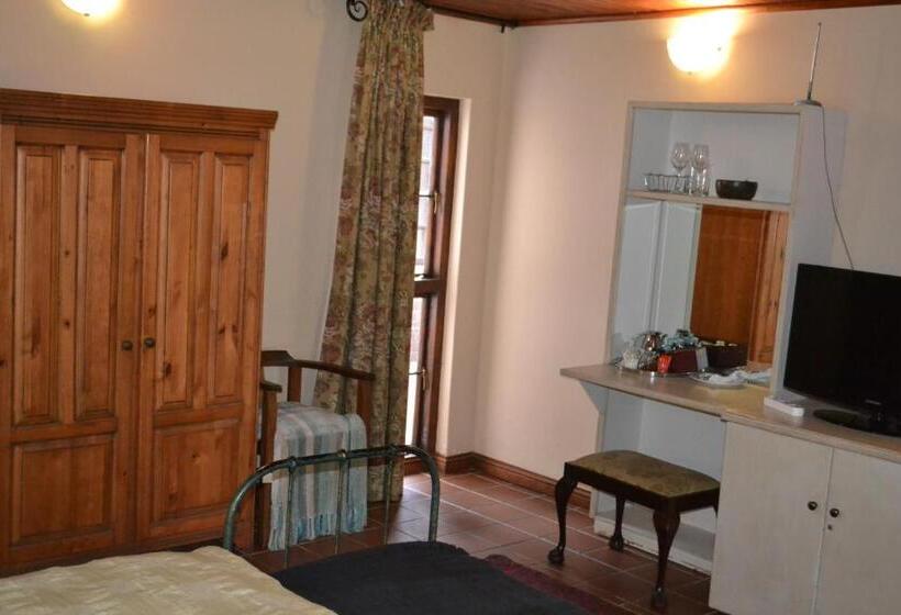 Номер Deluxe Кровать Кинг, Foxwood House Boutique