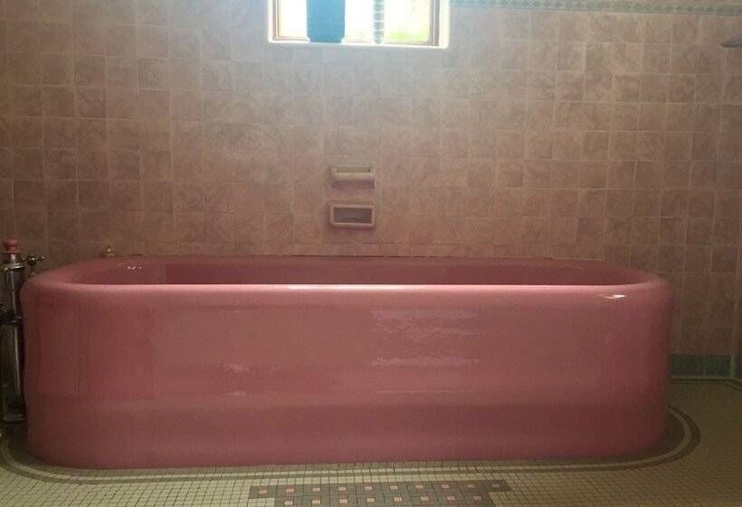 Люкс, Foxwood House Boutique