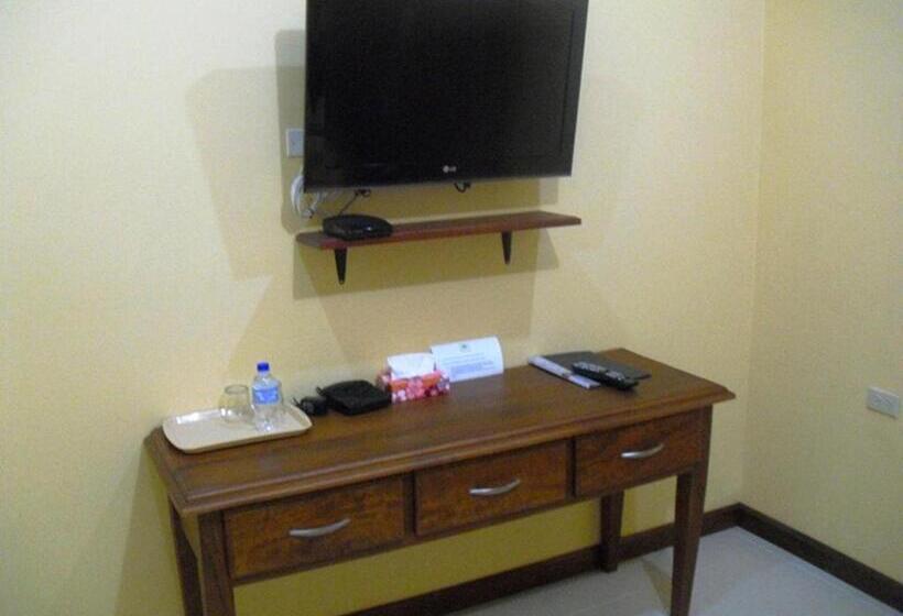 标准单人间, Piarco Village Suites