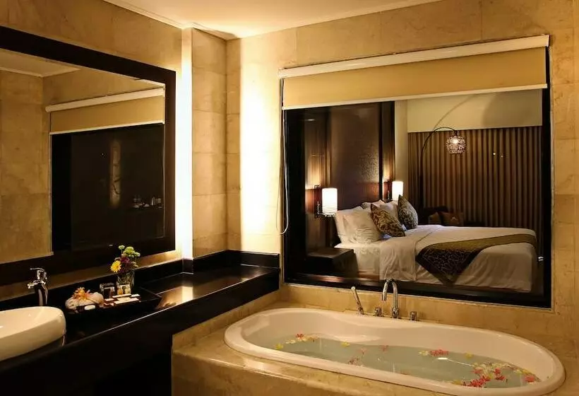 Premium Room, The Singhasari Resort