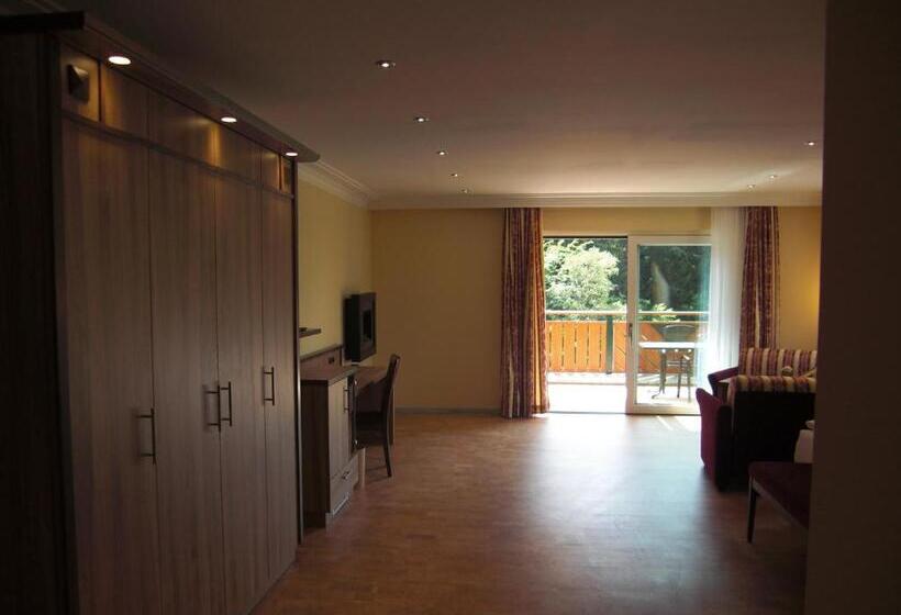 スーペリアールーム, Wald Hotel Heppe