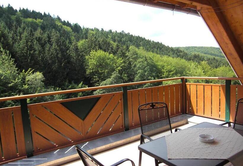 סוויטה משפחתית, Wald Hotel Heppe