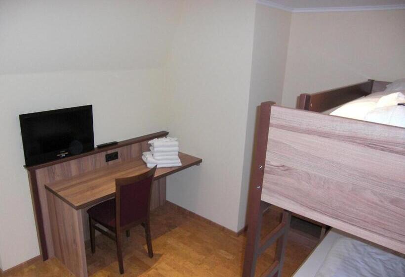 סוויטה משפחתית, Wald Hotel Heppe