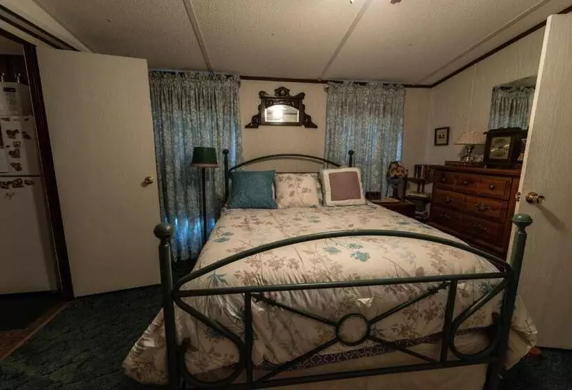 １ベッドルームハウス, Wolf Creek Farm B&b And Motorcycle Manor At Wolf Creek Farm, Llc