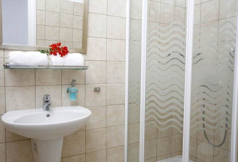 סטודיו סופריור עם נוף לים, Yakinthos Residence