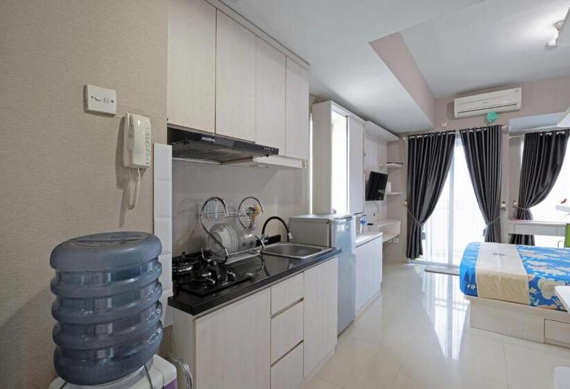 Студия Стандарт, Apartemen Grand Dhika City By Nina
