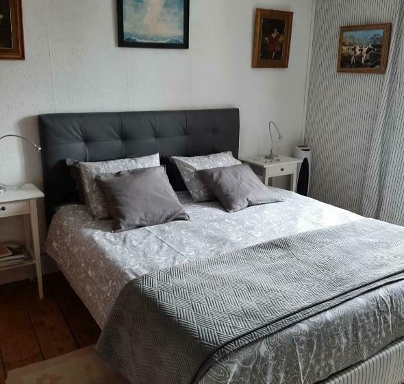 Номер Стандарт Вид на Сад, La Pie Qui Chante