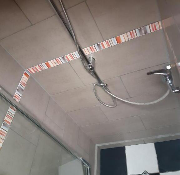 Номер Стандарт Совместная Ванная, Terroir De Familles