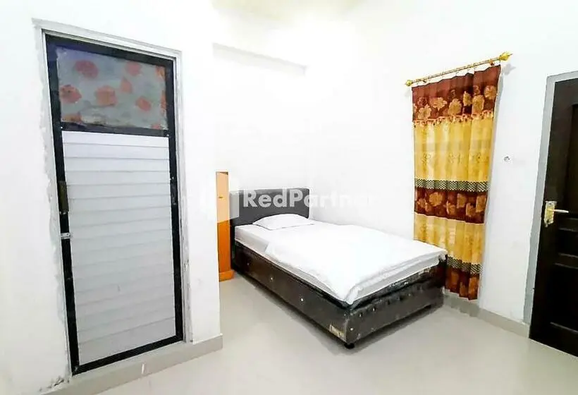 Standard-huone, Minang Raya Guesthouse Syariah Redpartner