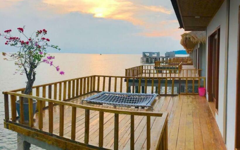 キングサイズベッドのスイートルーム, Sbs Resort