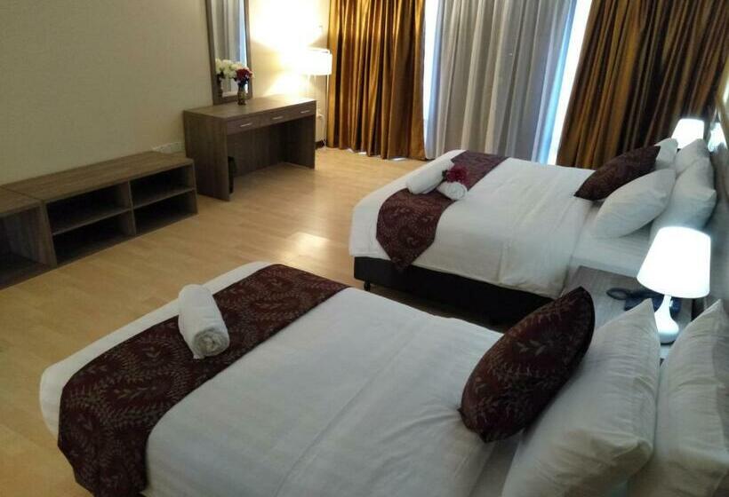 חדר סטנדרט לשלושה עם מרפסת, Temu Primula