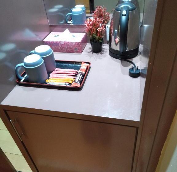 חדר דחוקס עם מיטת קינג, Temu Primula