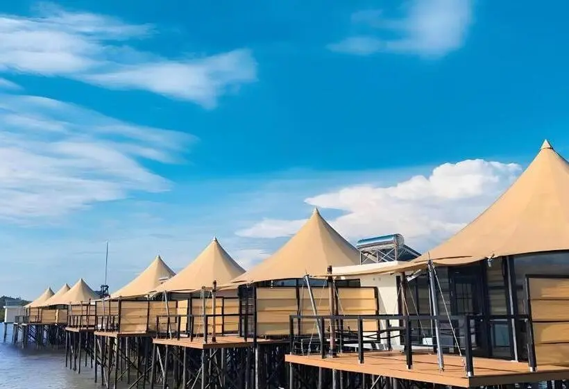 キングサイズベッドのスタンダードルーム, Kiki Beach Resort, Batam