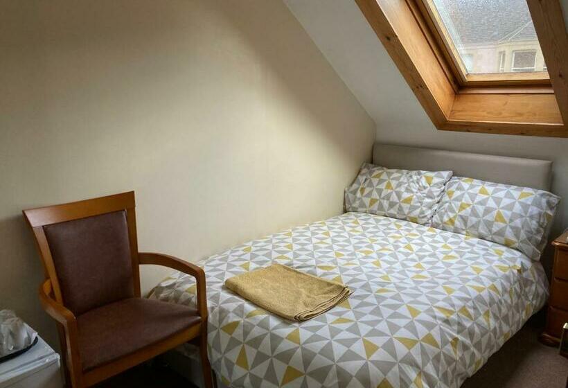 חדר אקונומי, 30 College Street, Buckhaven, Leven, Fife, Ky81jx