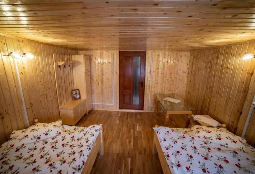 Номер Стандарт, Cabana Creț